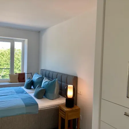 Apartamento Ein Katzensprung Zum - 3 Zi, 2 Baeder, Balkon